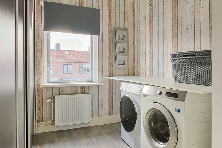 Photo 17 of Dr Vlaanderenlaan 5