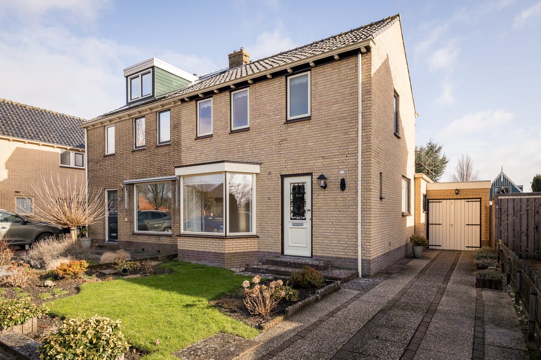 Photo 1 of Bernhardstraat 73