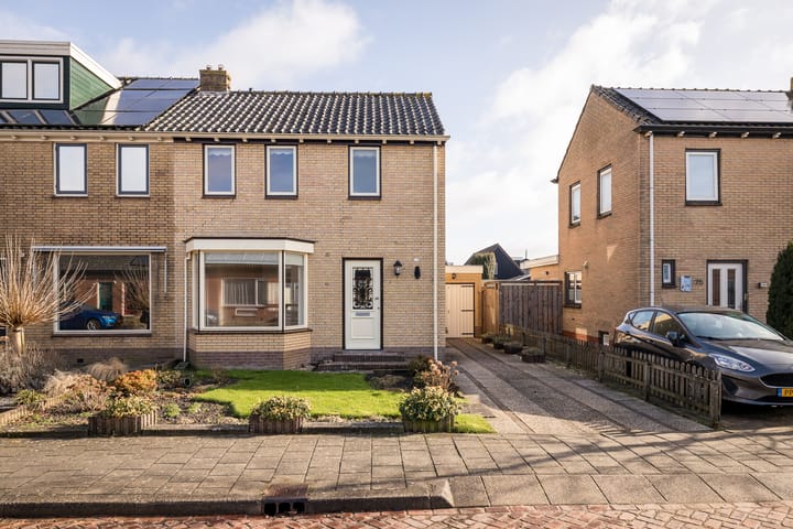 Photo 5 of Bernhardstraat 73