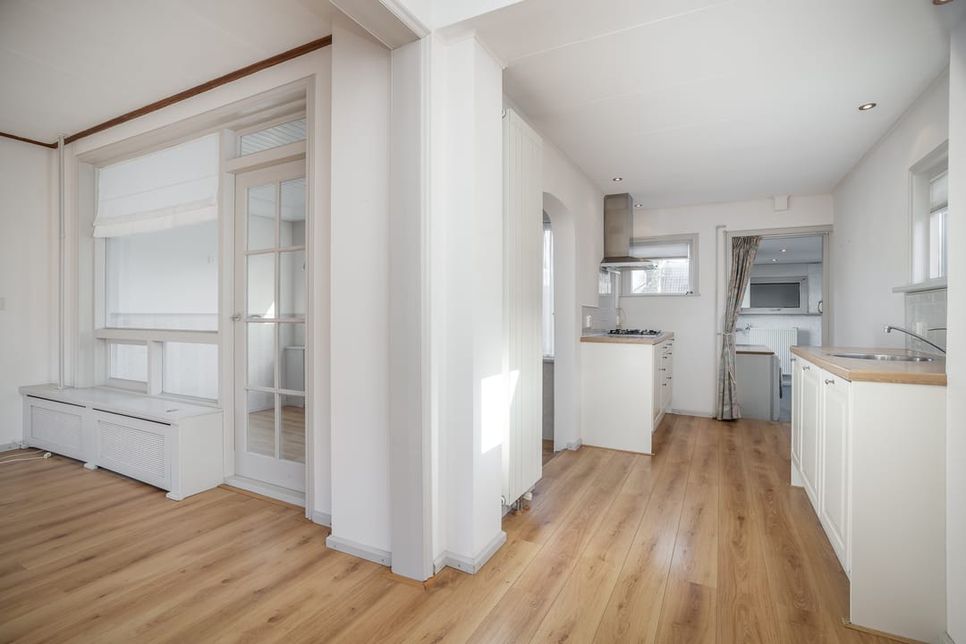 Photo 13 of Bernhardstraat 73