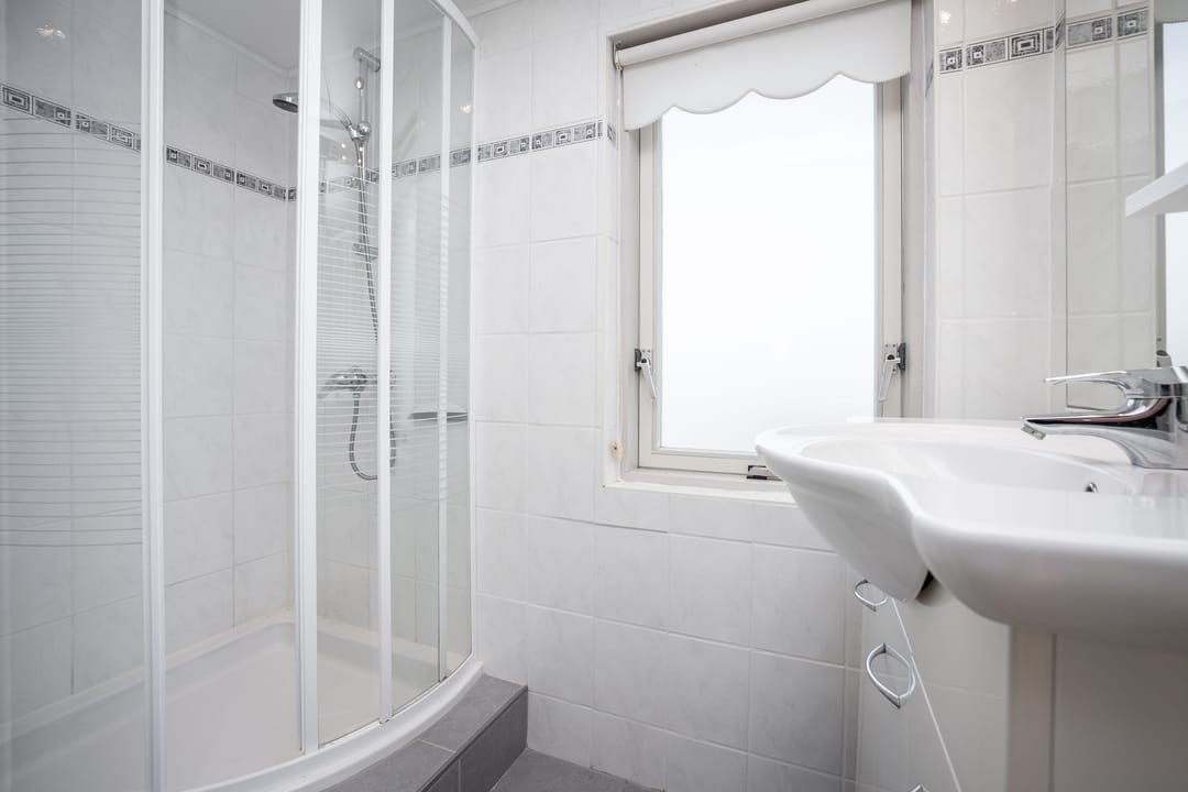 Photo 23 of Bernhardstraat 73