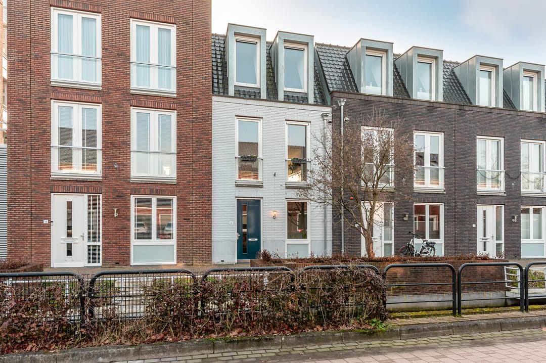 Foto 1 van Van Limburg Stirumlaan 14