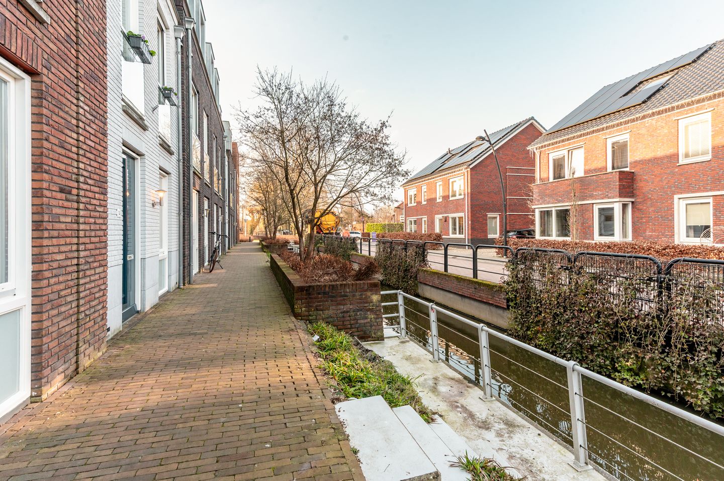 Foto 40 van Van Limburg Stirumlaan 14