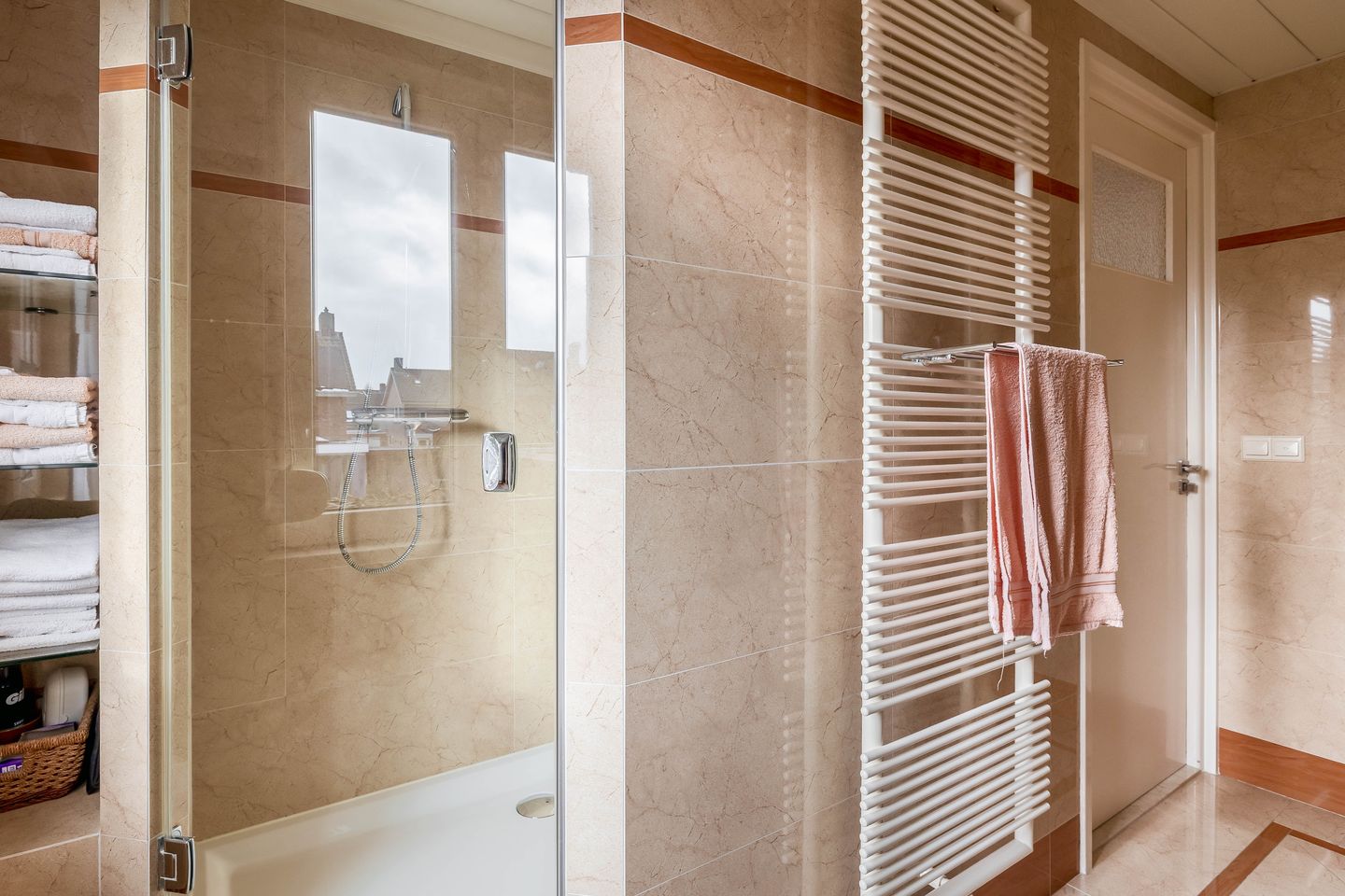 Foto 19 van De Keyserstraat 9