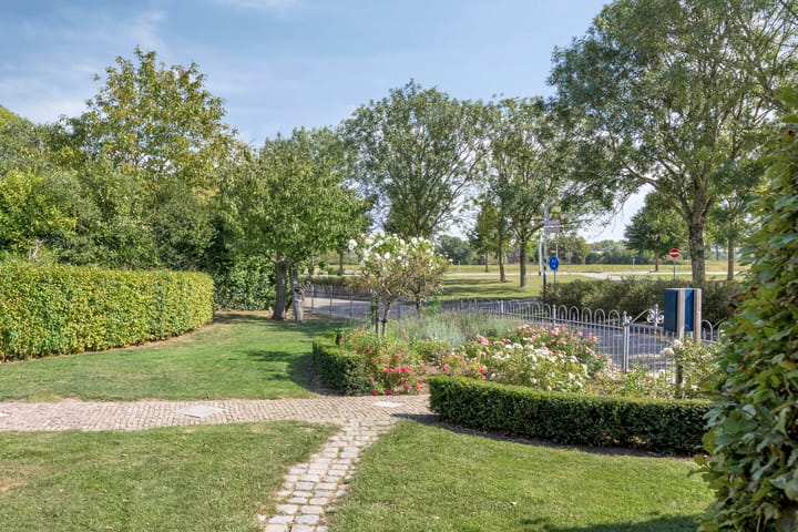 Foto 5 van Julianastraat 1