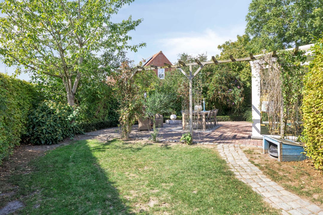 Foto 31 van Julianastraat 1