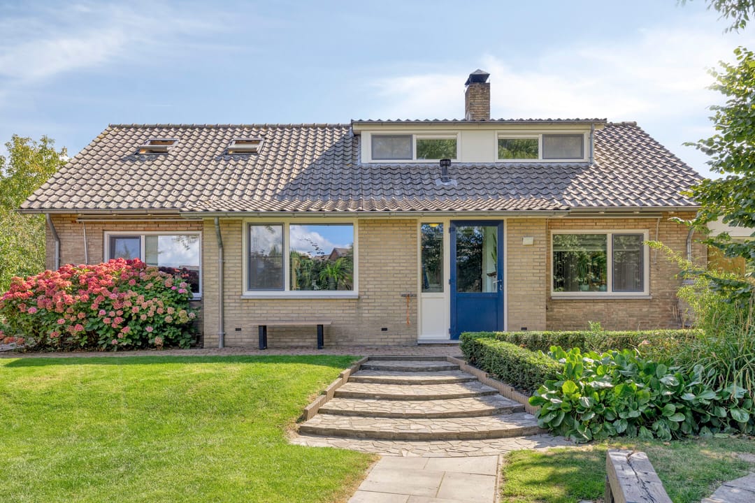 Foto 43 van Julianastraat 1