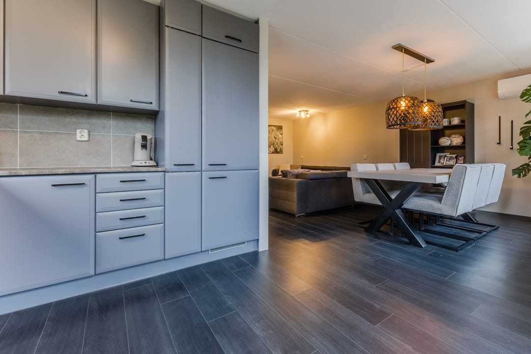 Photo 11 of Nassaustraat 20