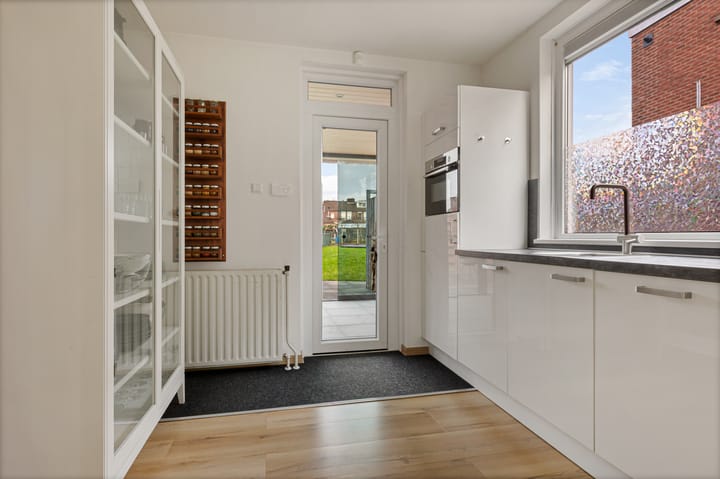 Photo 8 of Koppelstraat 12