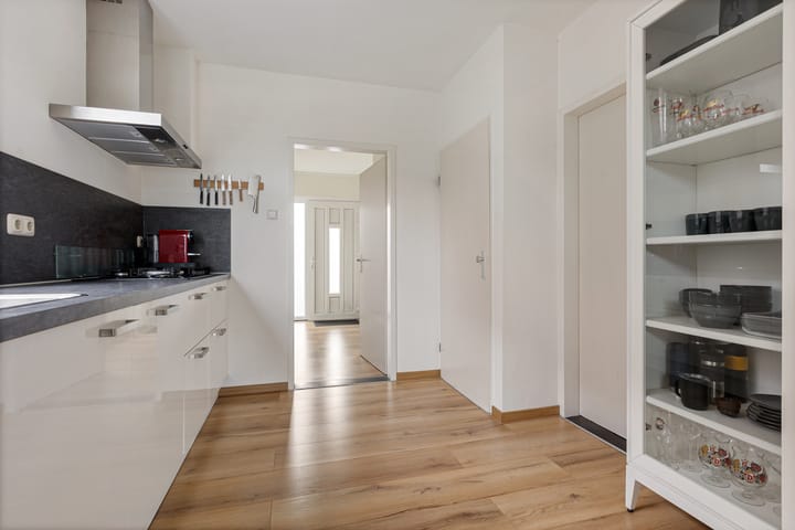 Photo 12 of Koppelstraat 12