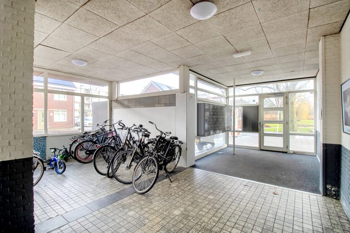 Foto 33 van Dieselstraat 48