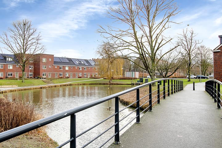 Foto 35 van Dieselstraat 48