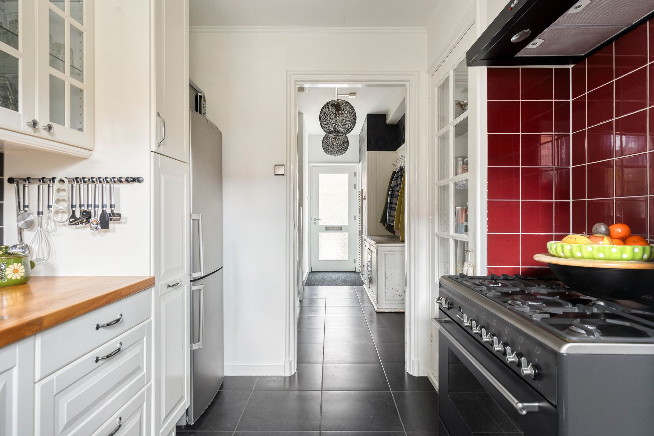 Foto 18 van Leliestraat 75