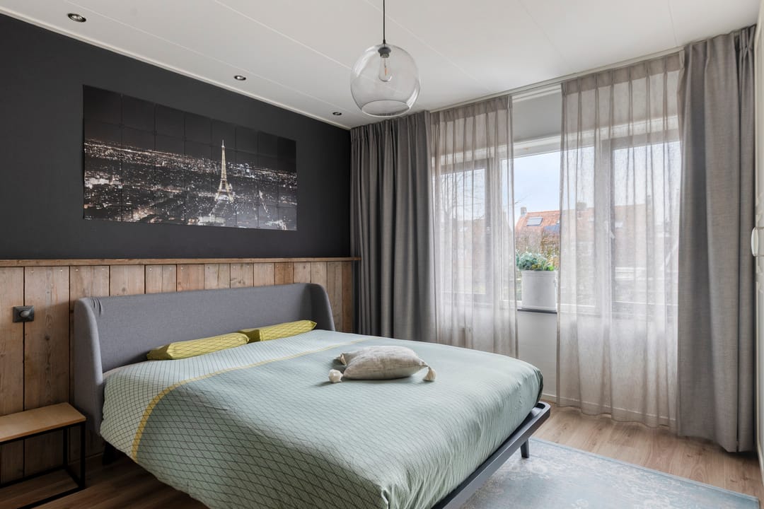 Foto 23 van Leliestraat 75