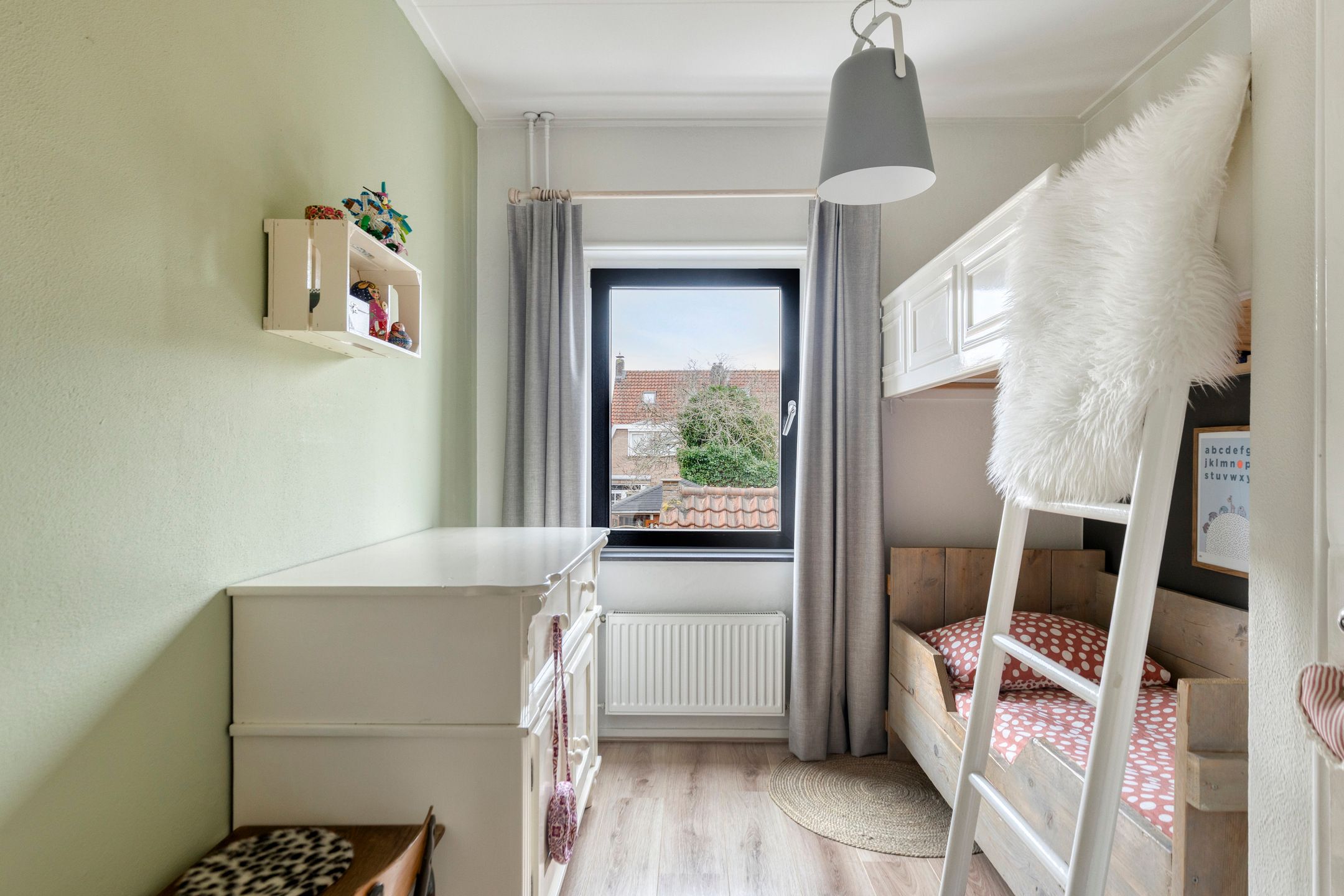 Foto 27 van Leliestraat 75