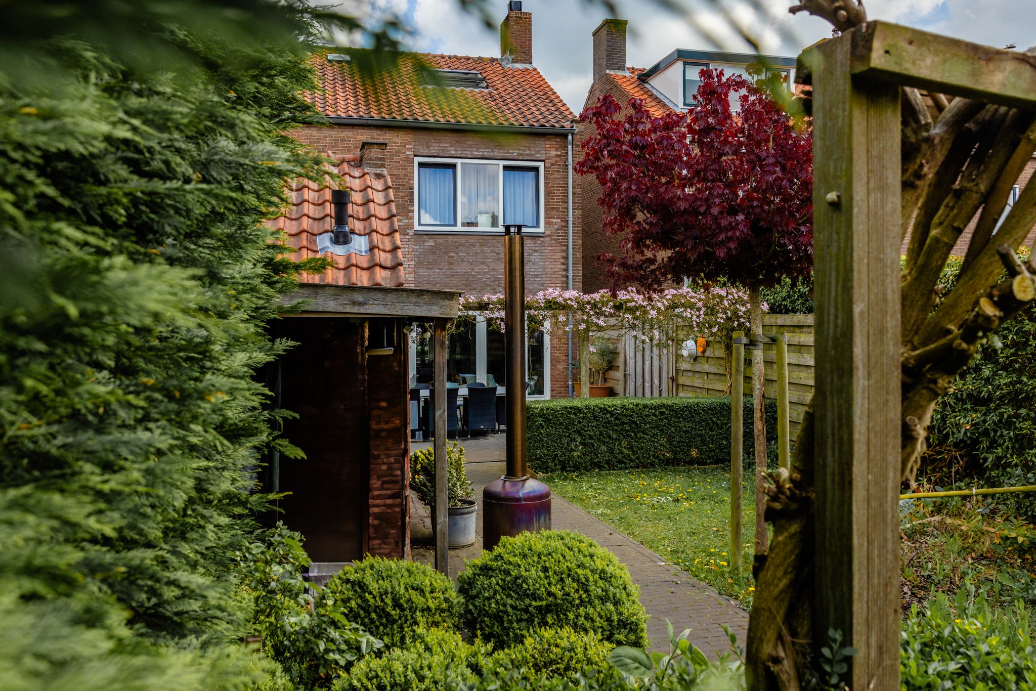 Foto 39 van Leliestraat 75