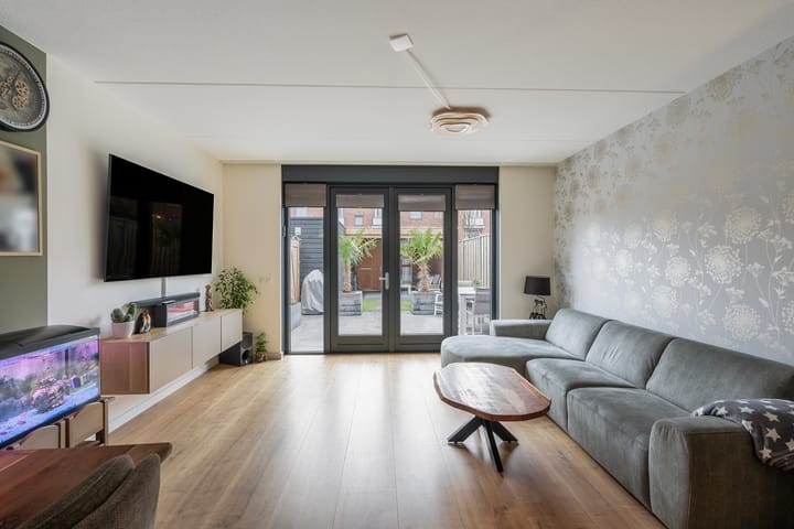 Foto 2 van Dr. Jan Schoutenlaan 320