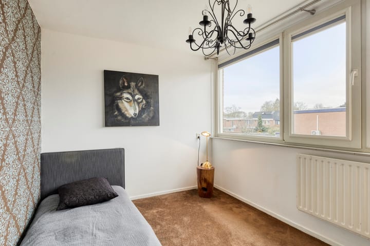 Foto 15 van Petrus van Schendelstraat 12