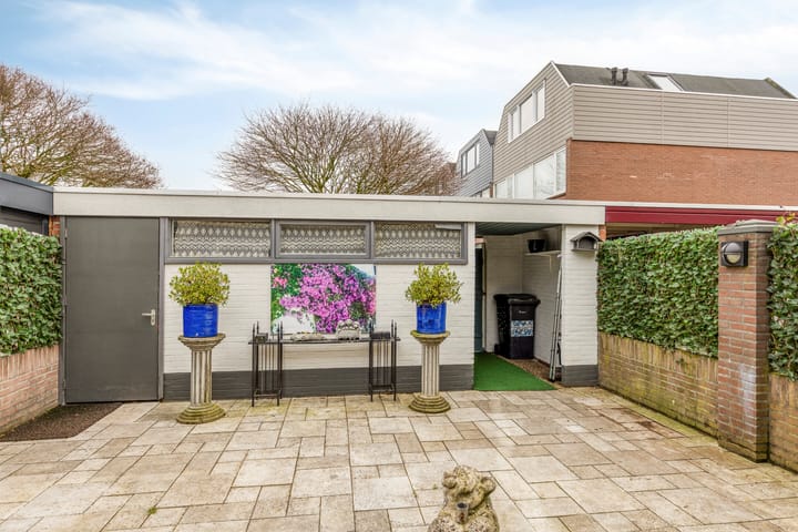 Foto 23 van Petrus van Schendelstraat 12