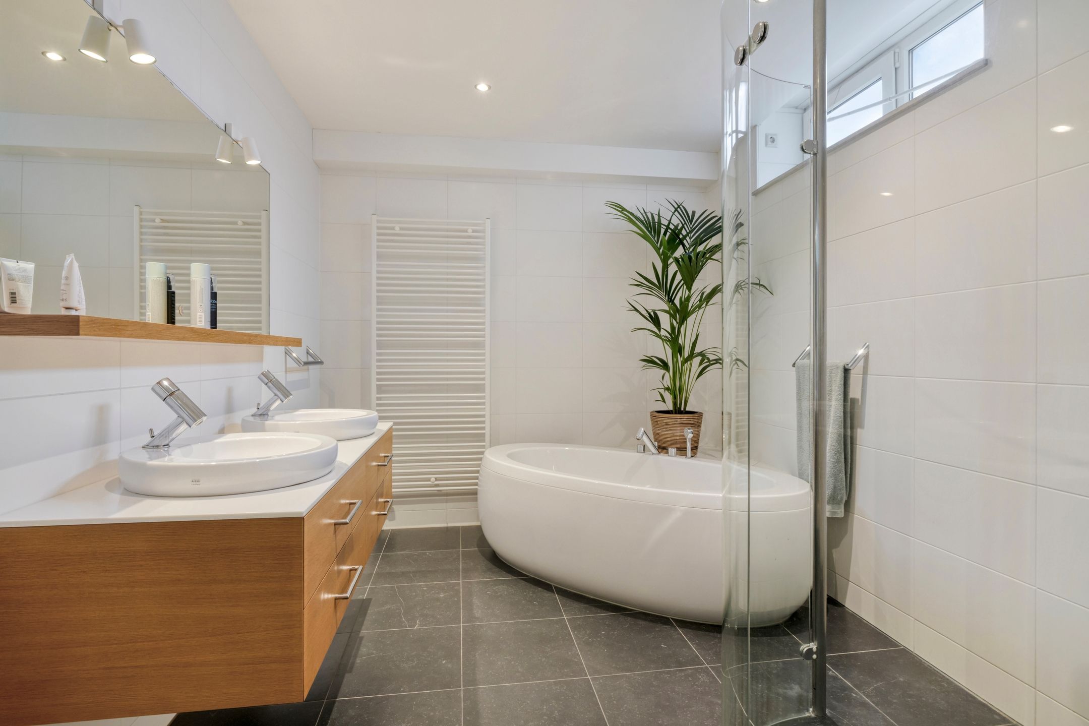 Photo 36 of Schelde-Rijnweg 48