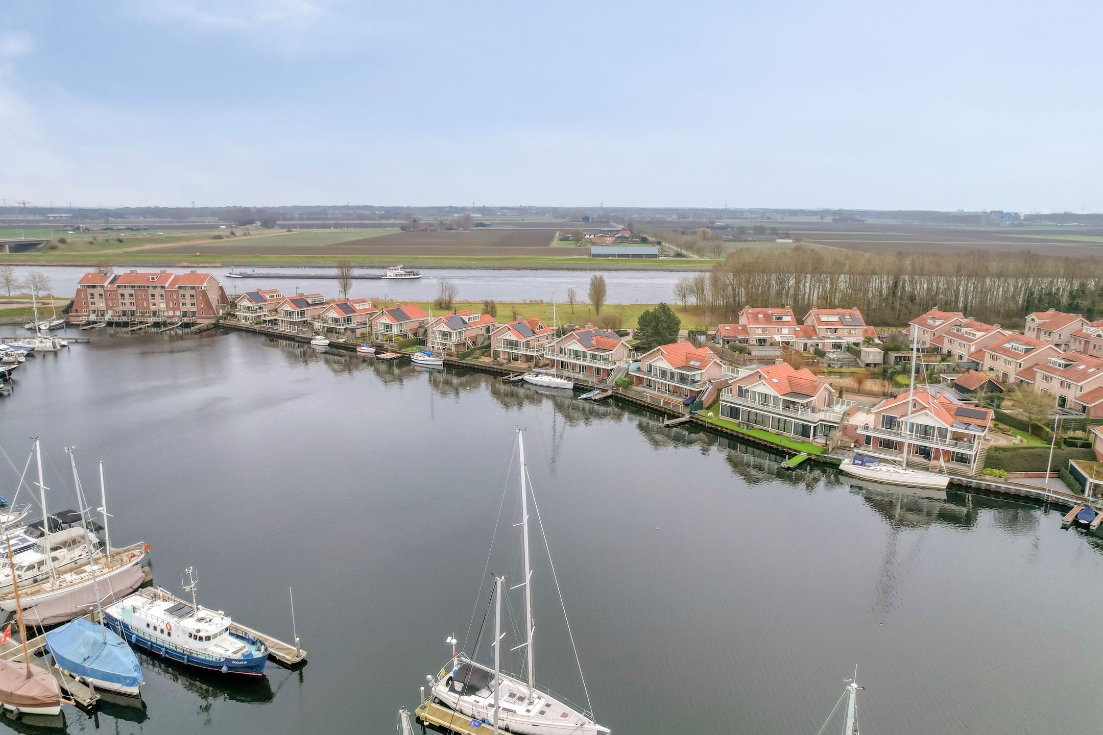 Photo 63 of Schelde-Rijnweg 48