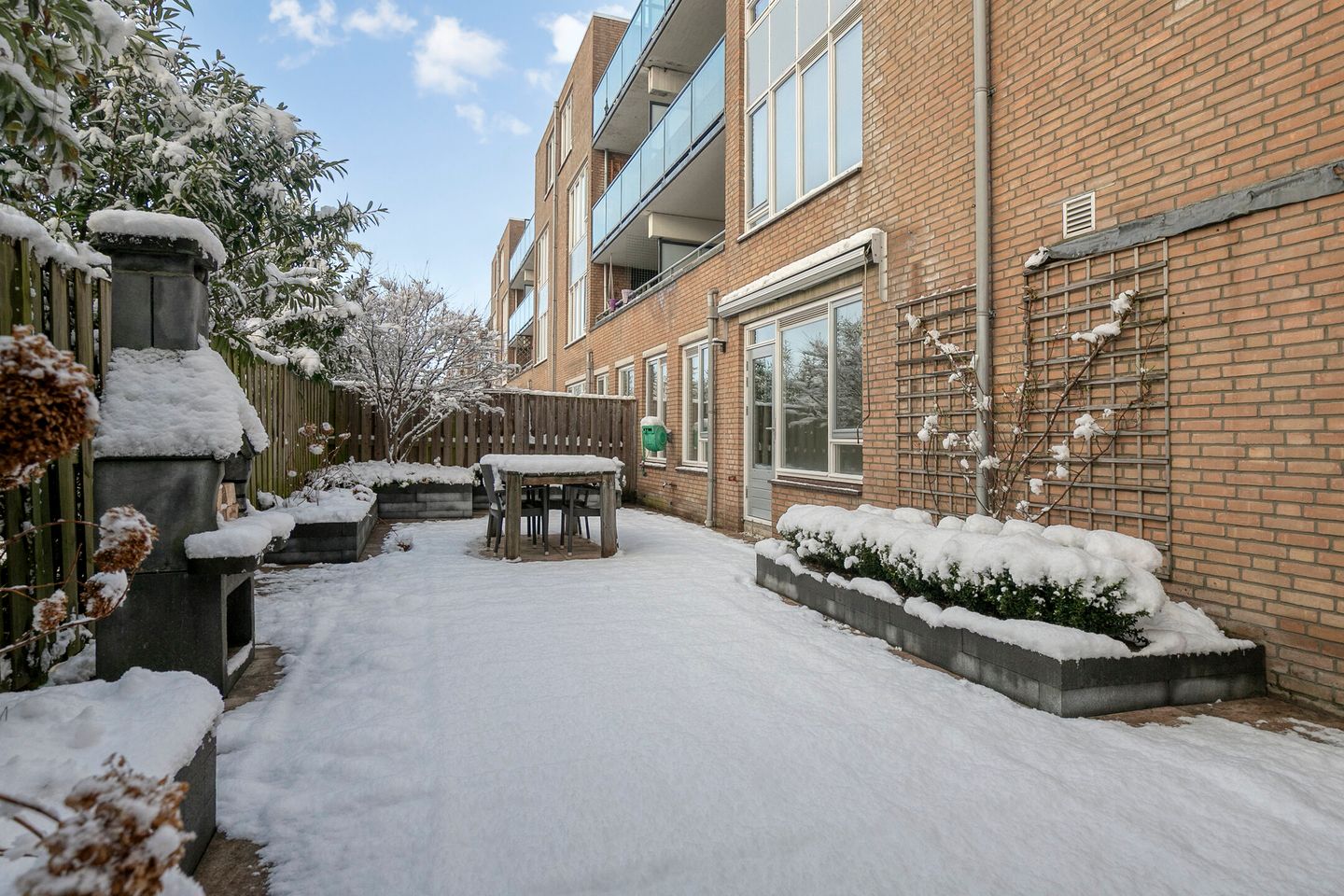 Foto 25 van Gouverneurstraat 21