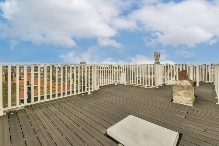 Photo 2 of Smitstraat 30-4