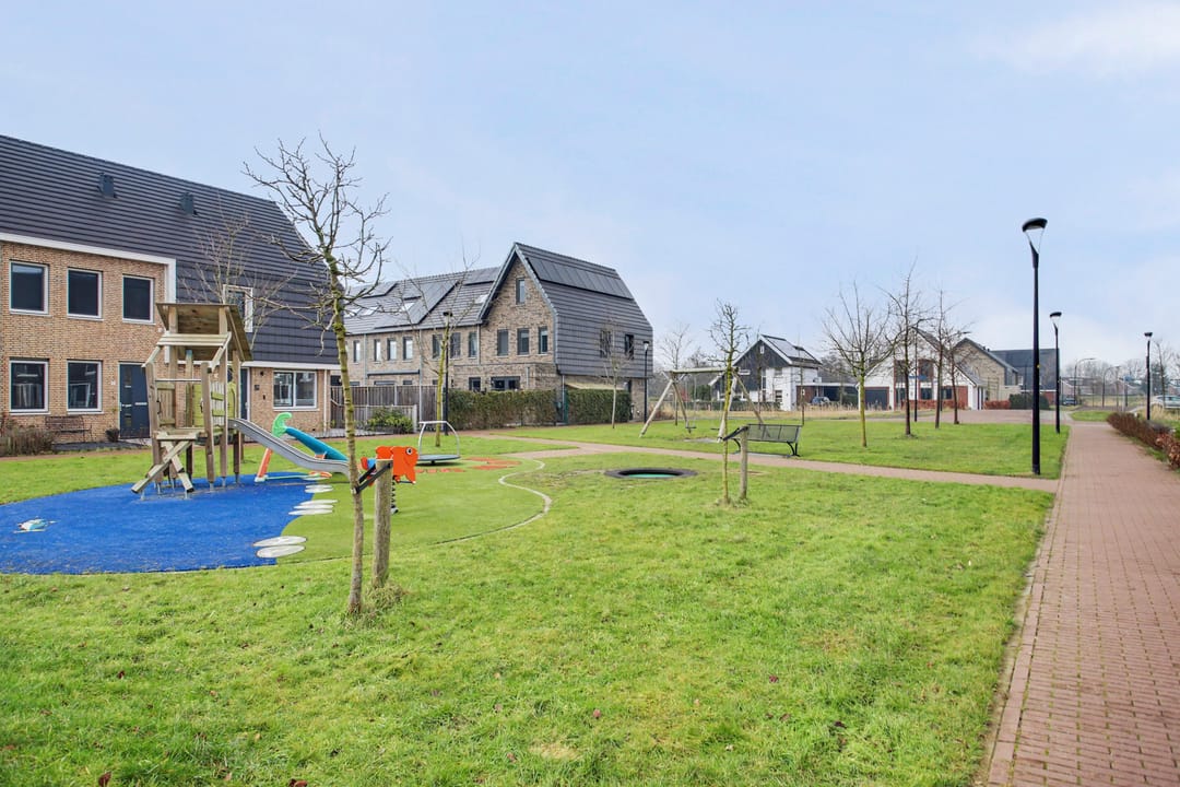 Photo 43 of Zeewolf 16