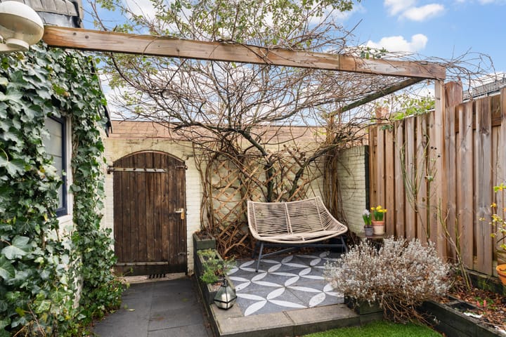 Photo 14 of Albert Cuypstraat 16