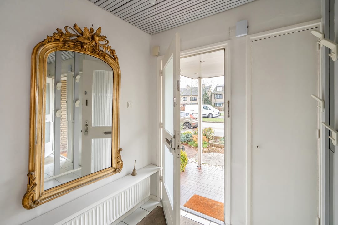 Photo 7 of Sir Winston Churchillln 458