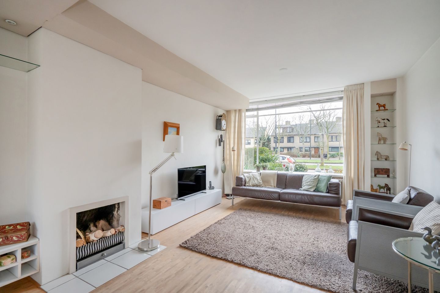 Photo 10 of Sir Winston Churchillln 458