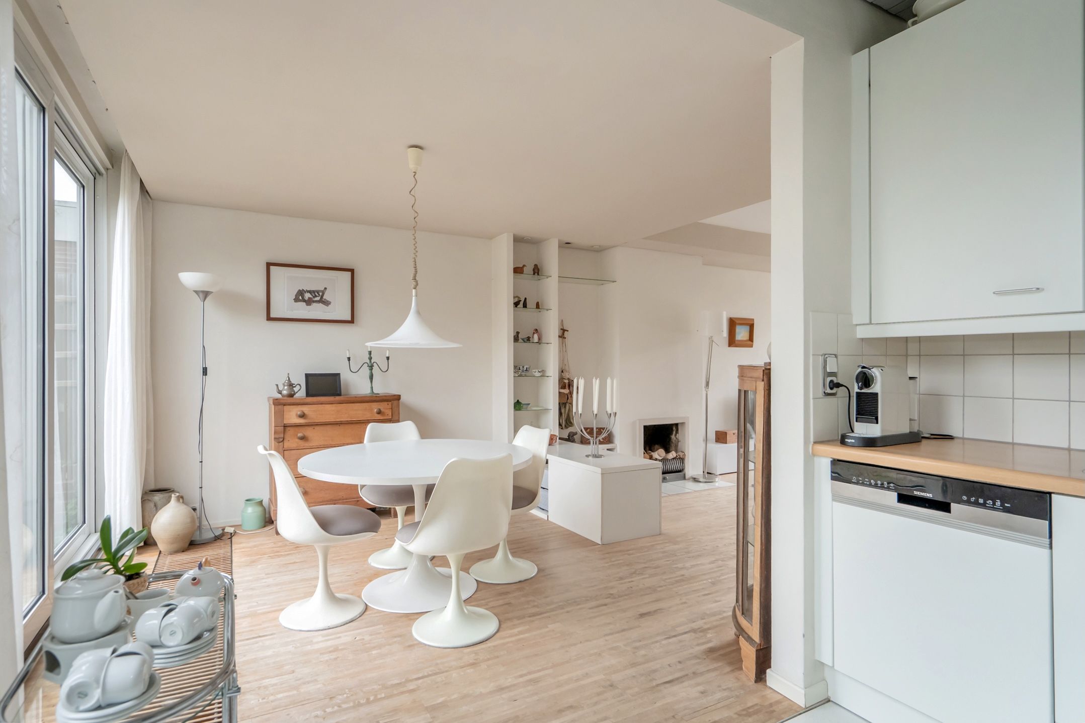 Photo 15 of Sir Winston Churchillln 458