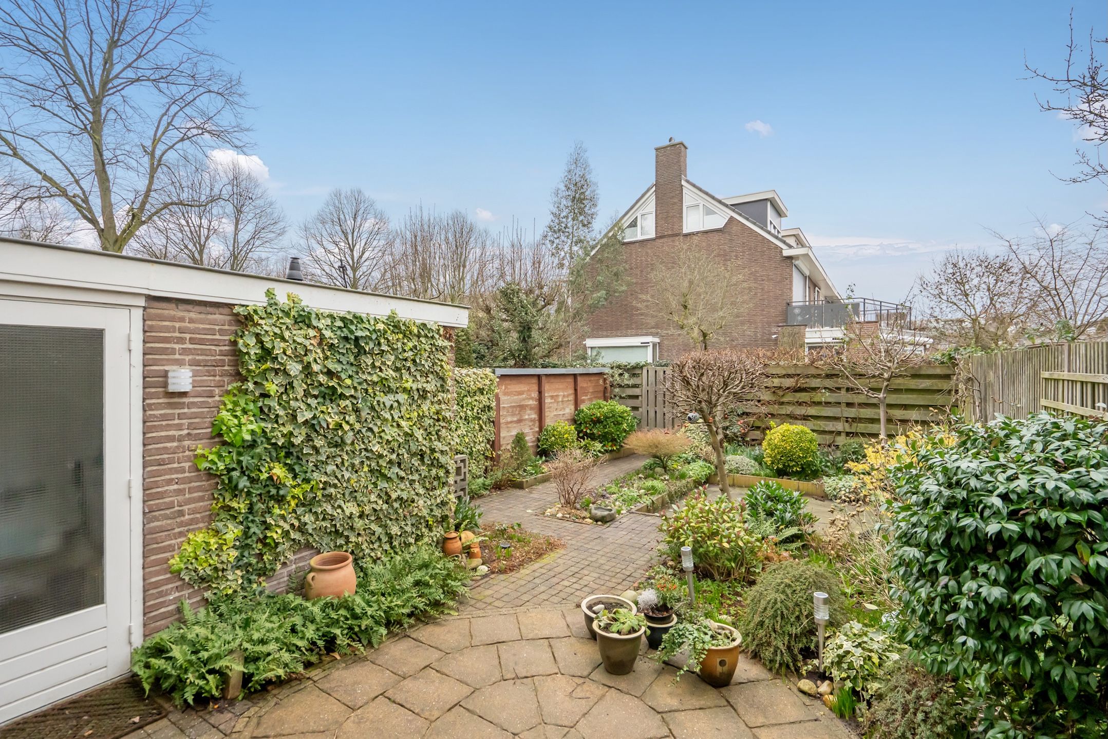 Photo 18 of Sir Winston Churchillln 458