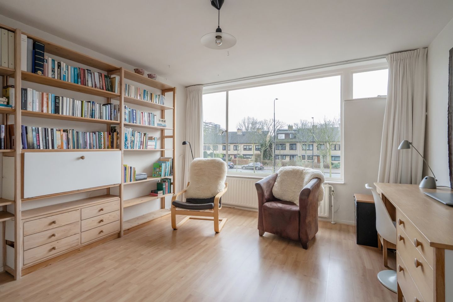 Photo 25 of Sir Winston Churchillln 458