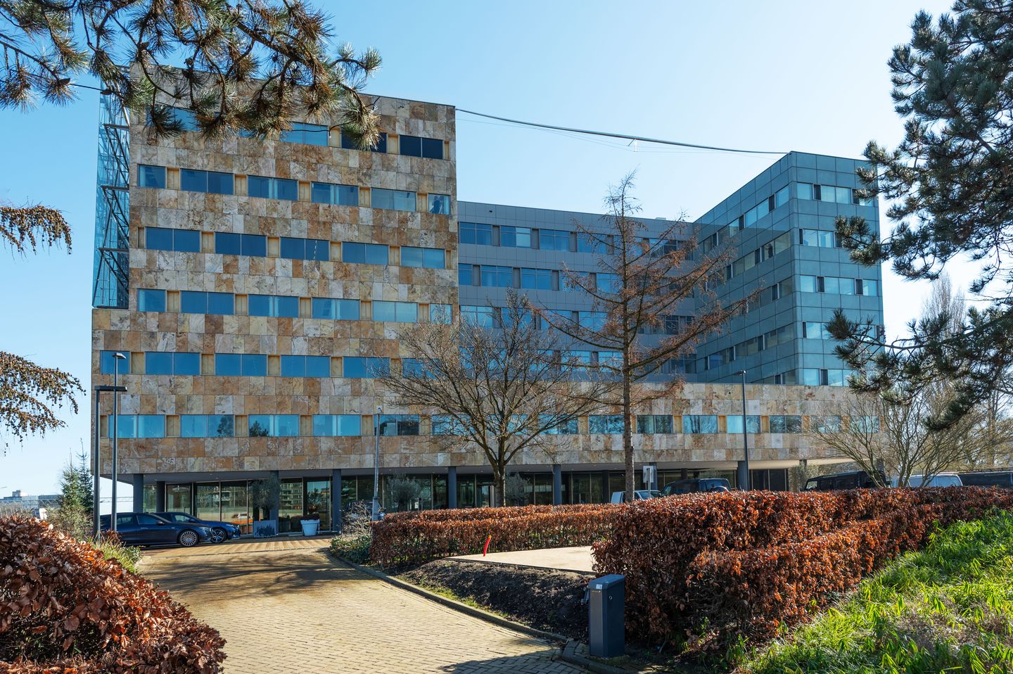 View photo 1 of Burgemeester Rijnderslaan 7