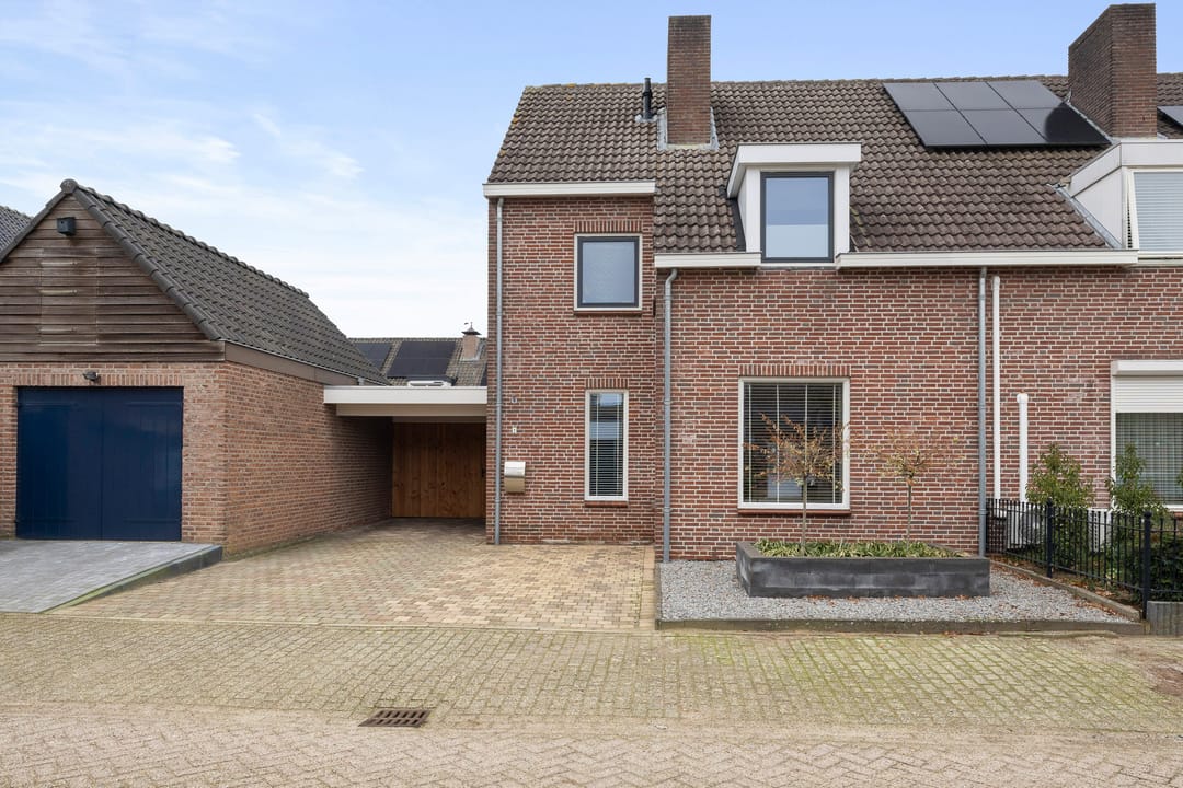 Foto 7 van Nassaustraat 1