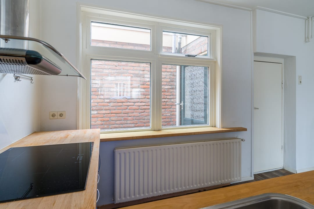 Photo 13 of Oostersingel 1