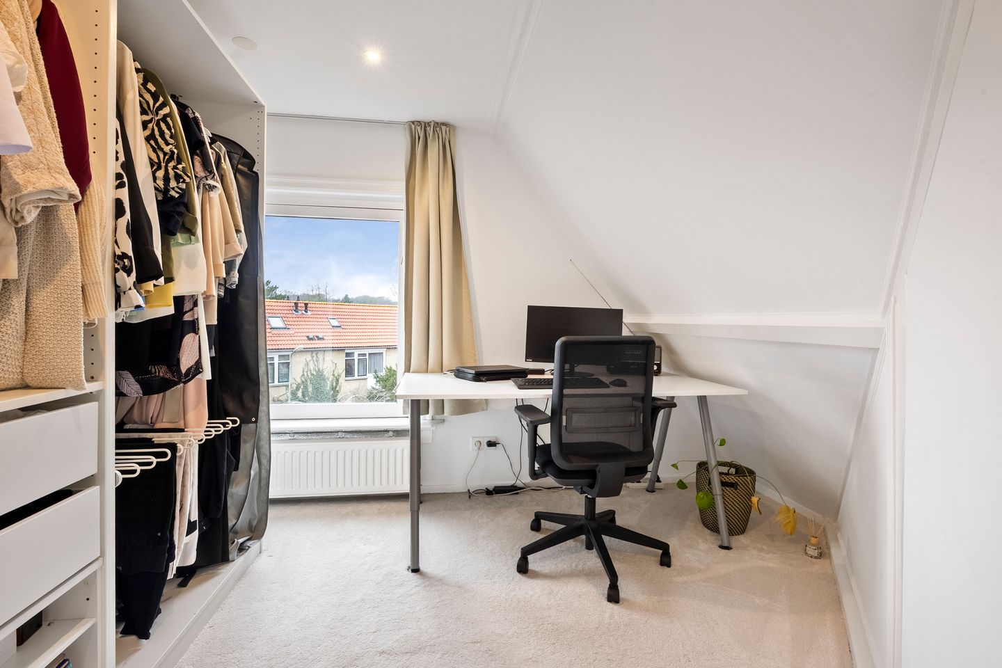 Foto 19 van Zinneveltlaan 2