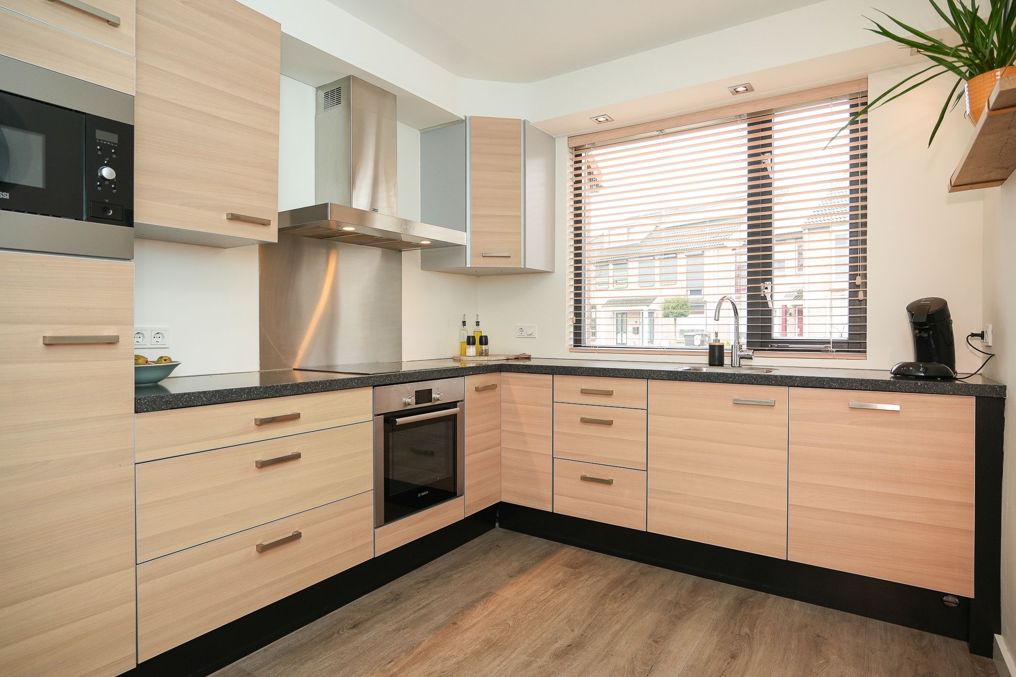 Photo 6 of Heufke 20