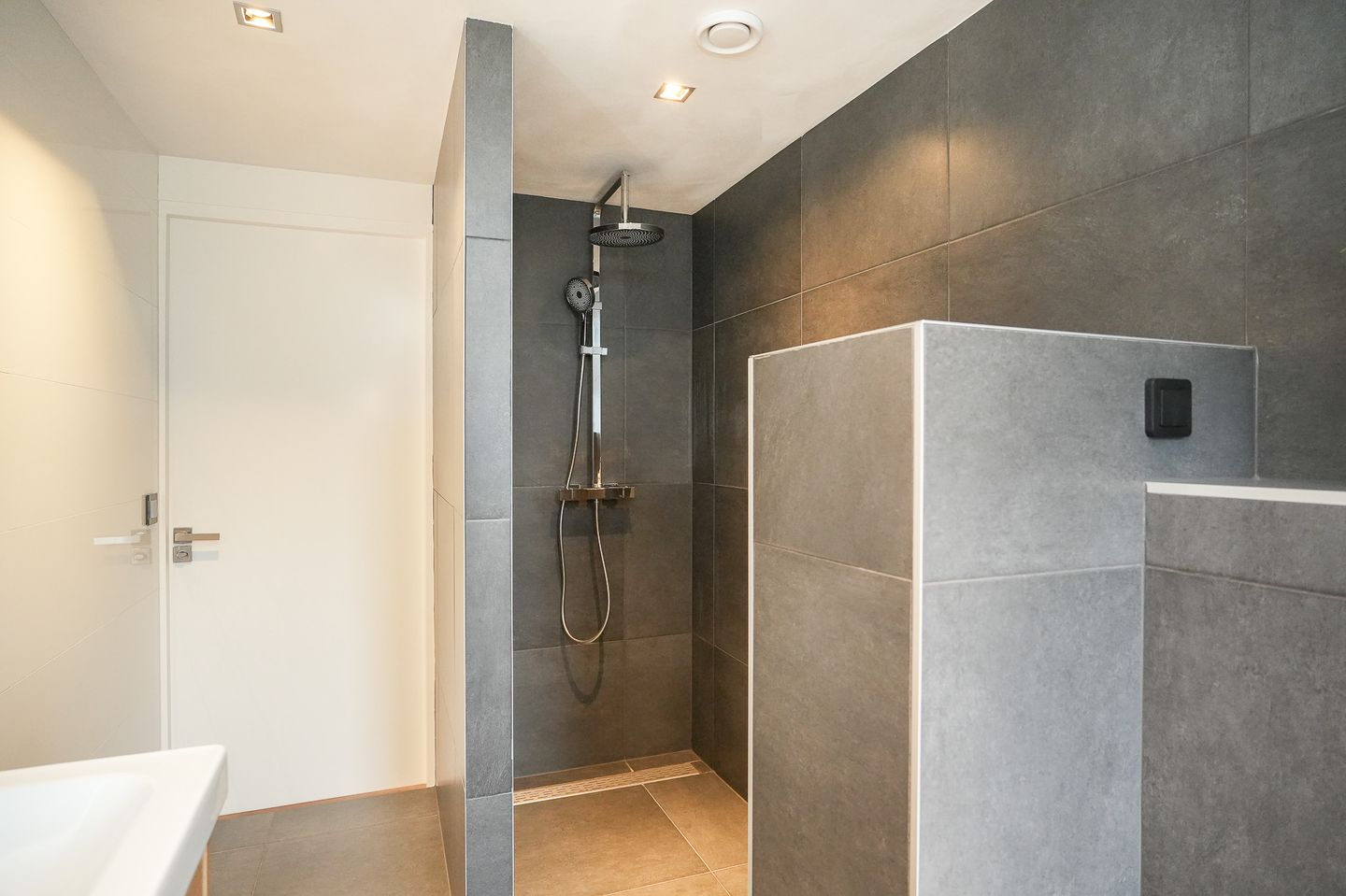 Photo 19 of Heufke 20