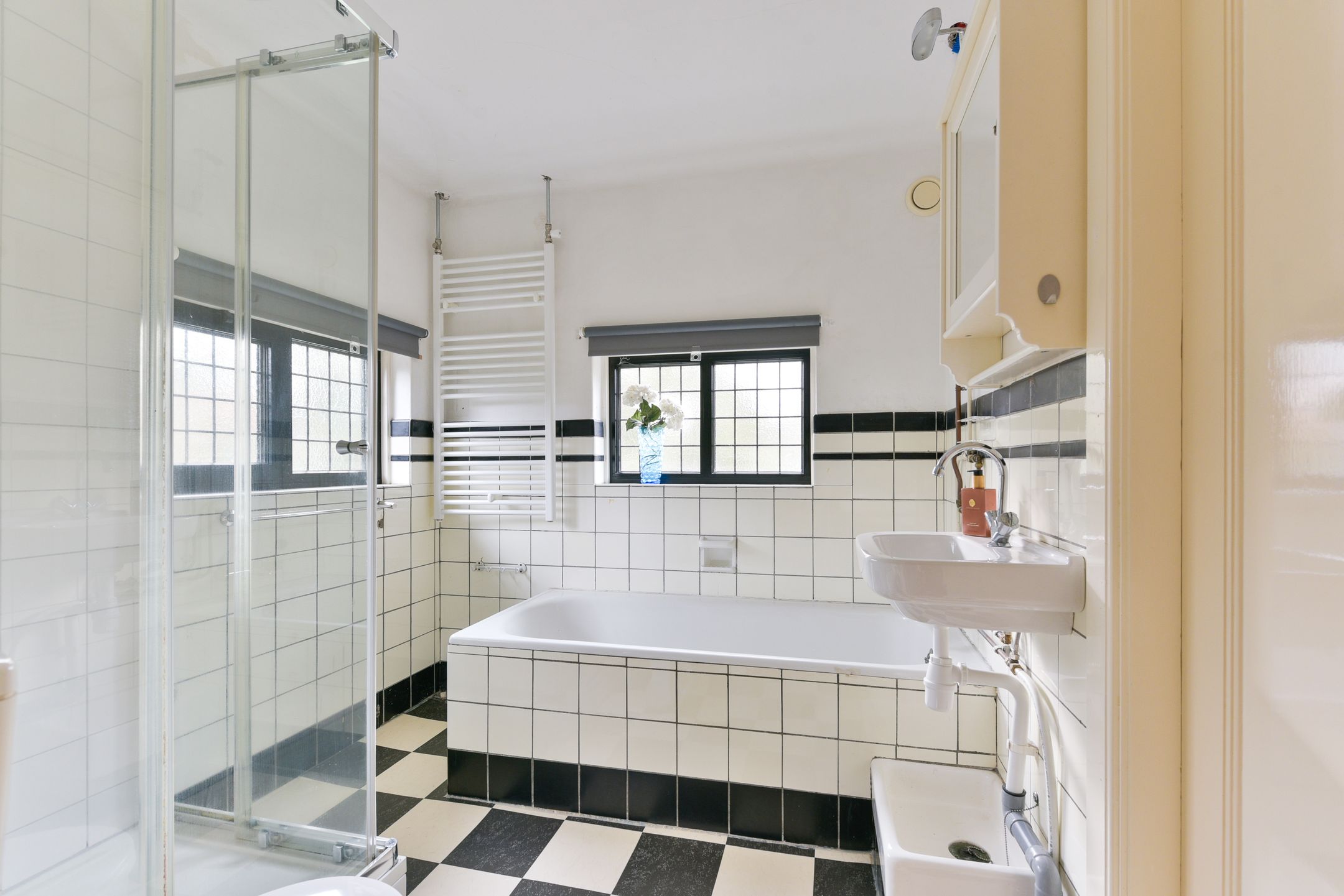 Photo 48 of Graaf Janlaan 51