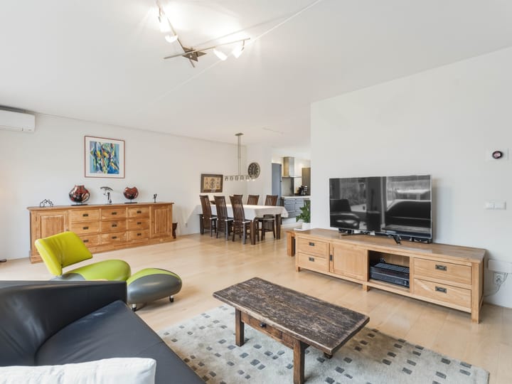 Foto 8 van Frederik Loewestraat 13