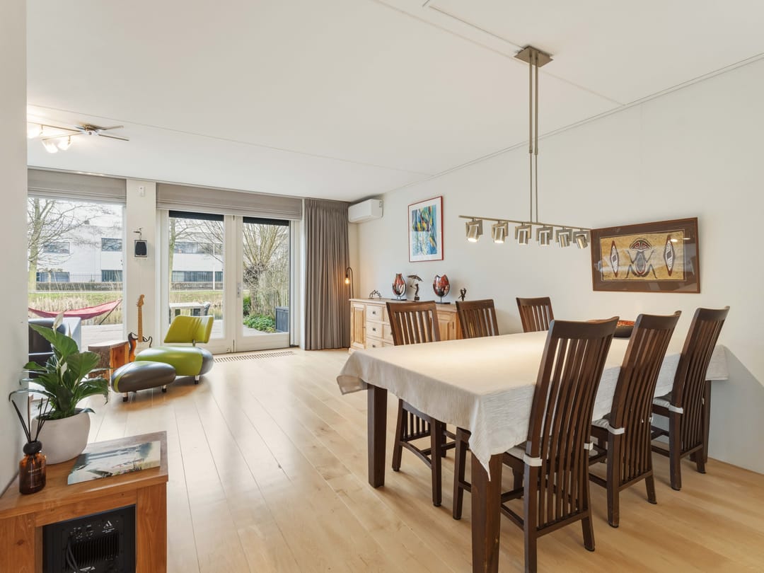 Photo 13 of Frederik Loewestraat 13