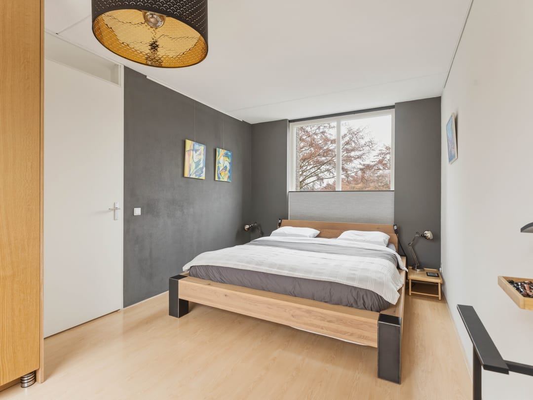 Photo 22 of Frederik Loewestraat 13