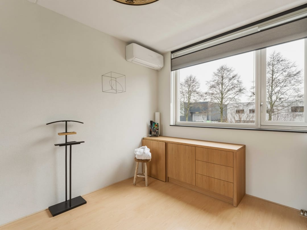 Photo 23 of Frederik Loewestraat 13