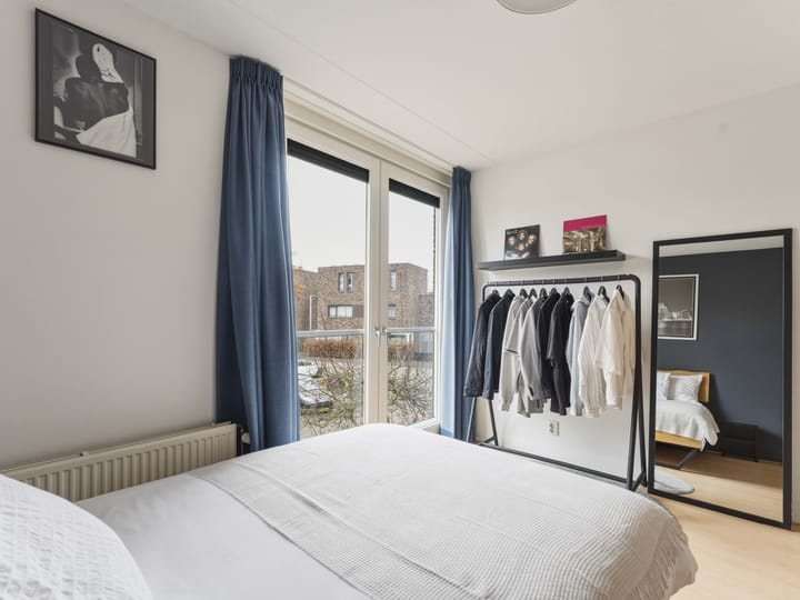 Foto 29 van Frederik Loewestraat 13