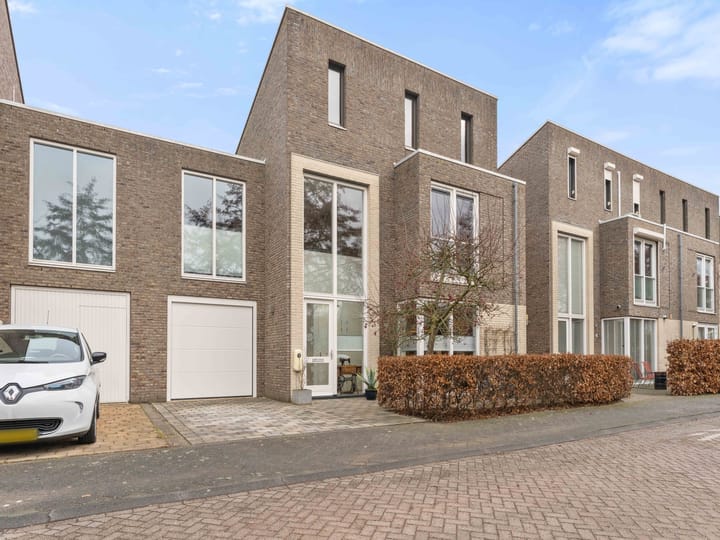 Foto 5 van Frederik Loewestraat 13