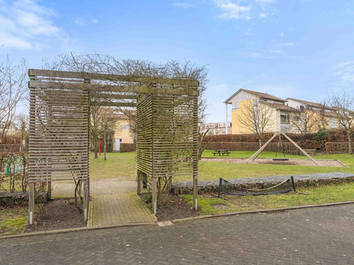 Foto 61 van Frederik Loewestraat 13