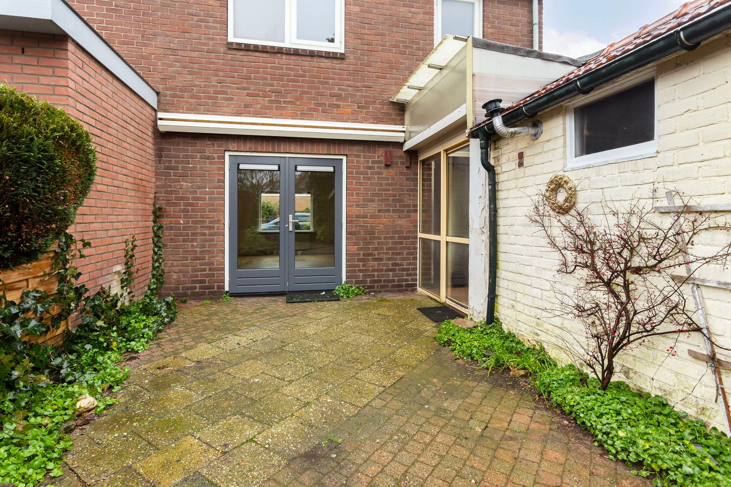 Photo 19 of Kamillestraat 37