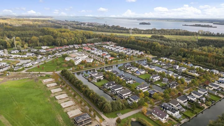 Photo 3 of Pluvierenweg 9-209